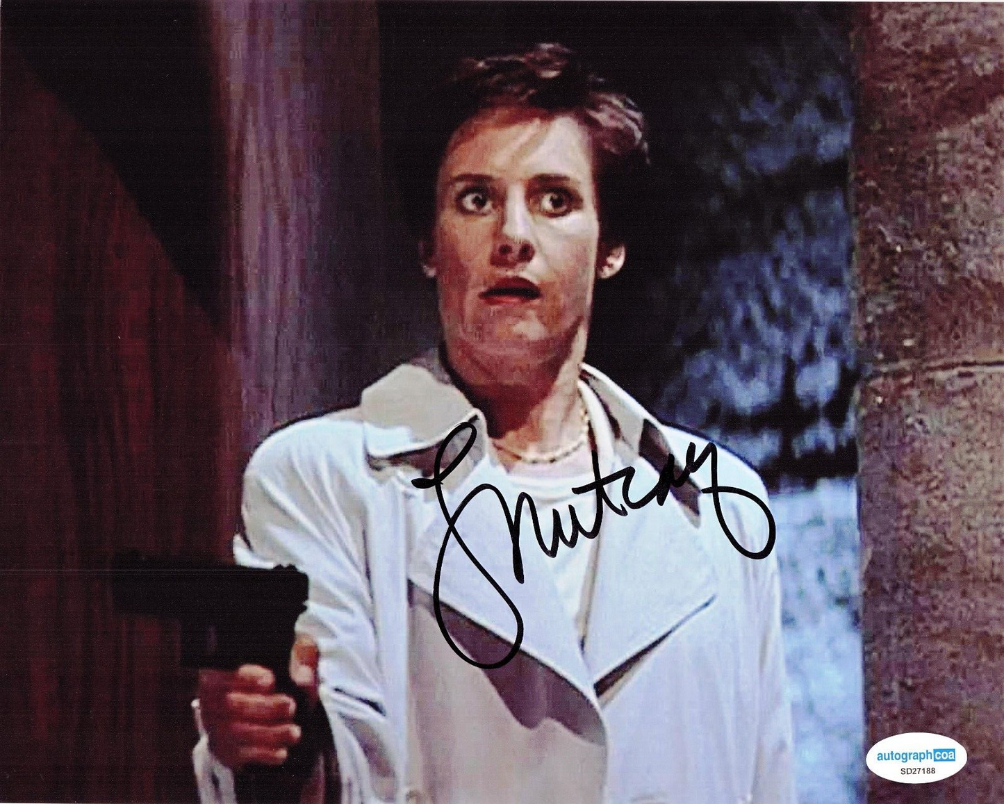 Laurie Metcalf Signed Scream 2 Movie Debbie Salt 8x10 Photo w/ACOA SD27188