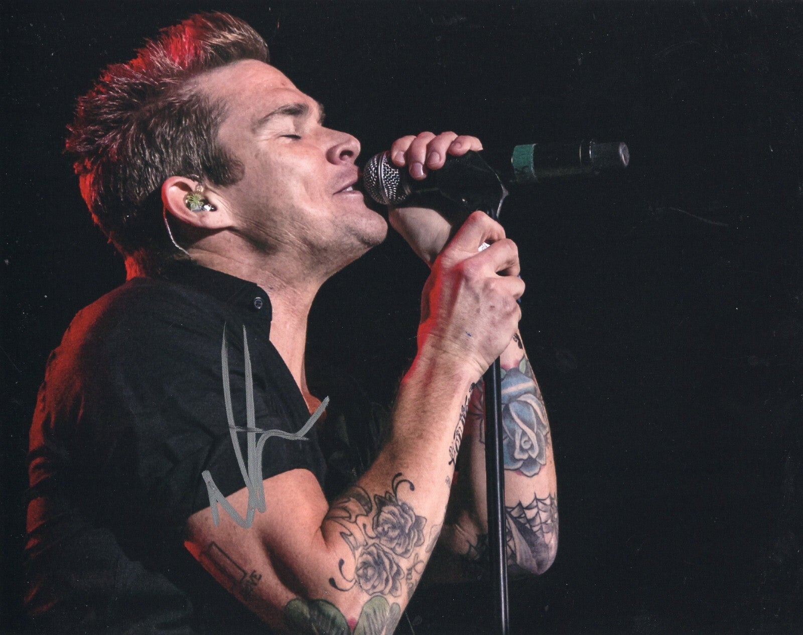 Mark McGrath Signed 8x10 Photo w/COA Singer Band Sugar Ray Co Host Extra #1   