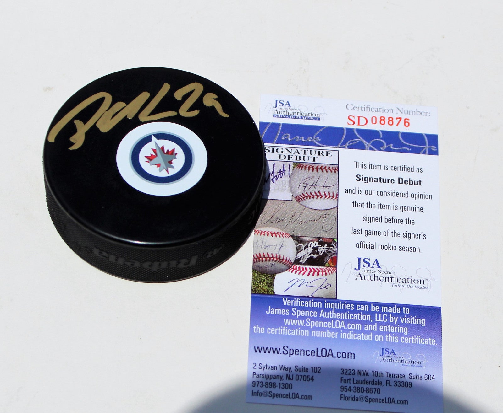 Patrik Laine Signed 2016 Winnipeg Jets NHL Puck w/JSA COA Proof Rookie