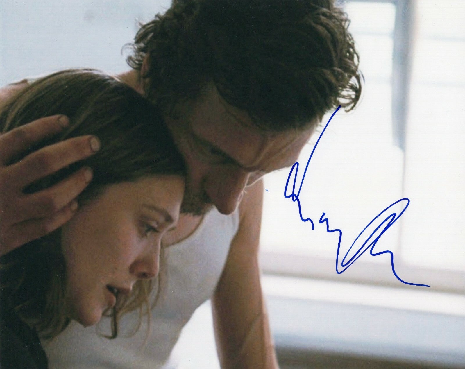 Elizabeth Olsen Signed  8x10 Photo w/COA Wanda Vision Sorry For Your Loss #6