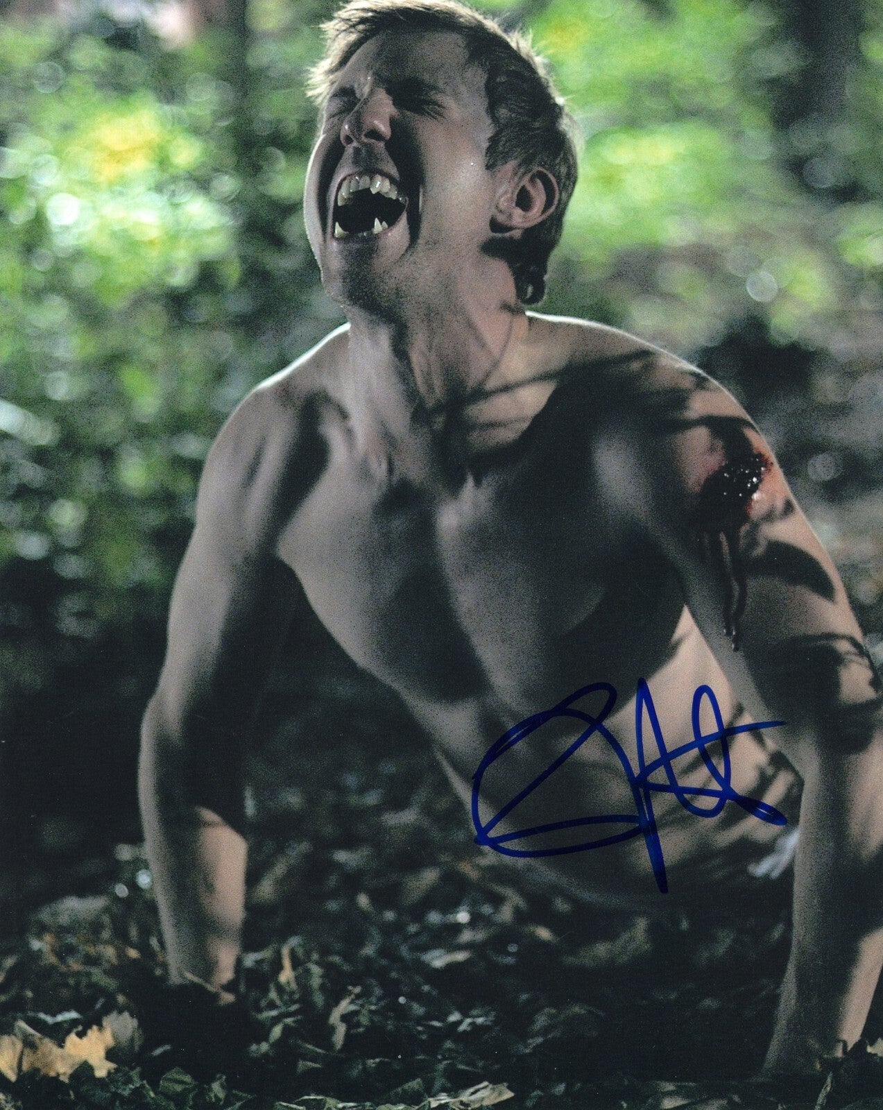 Sam Huntington Signed 8x10 Photo w/COA Superman Werewolf #2 