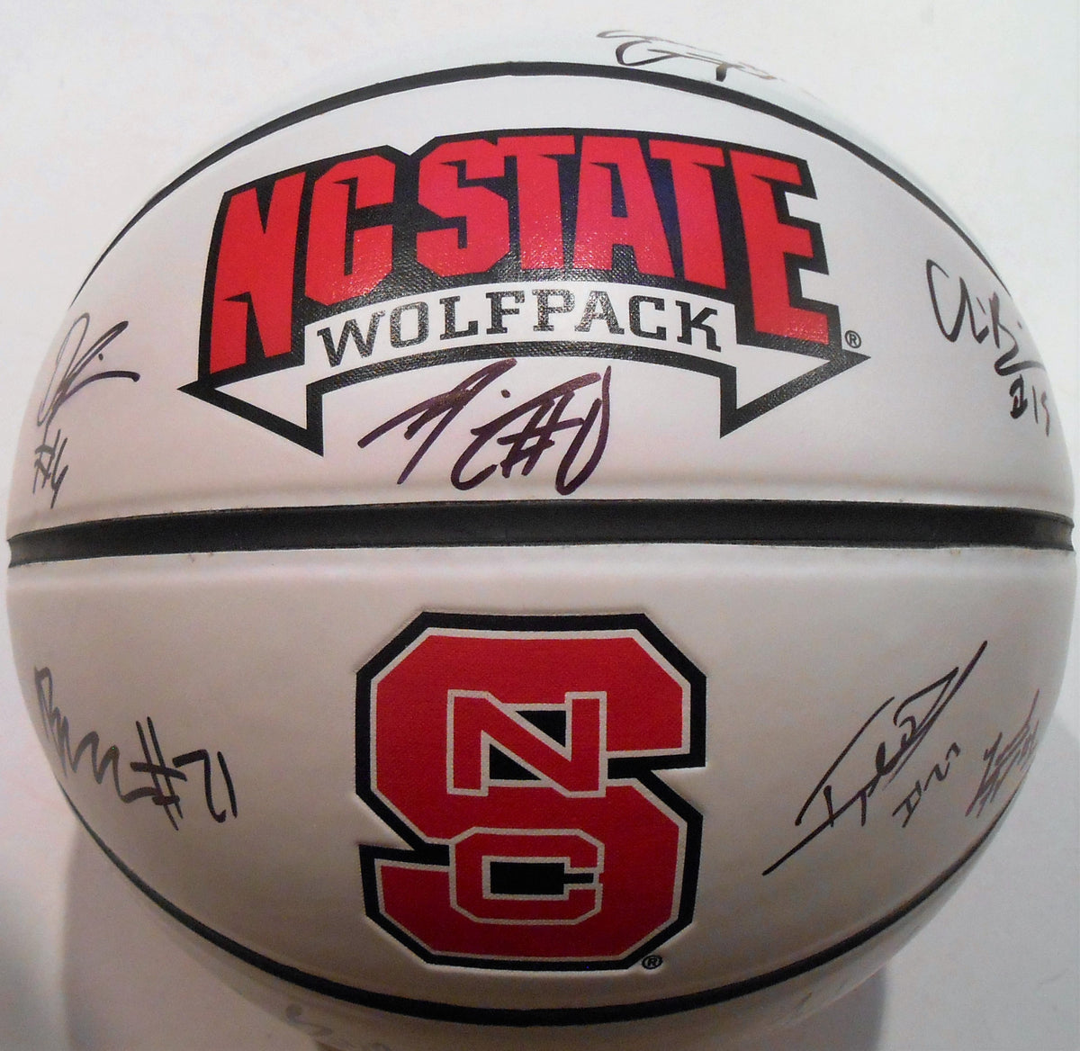 2016-17 Team Signed NC State Wolfpack Logo Basketball w/COA North Carolina C