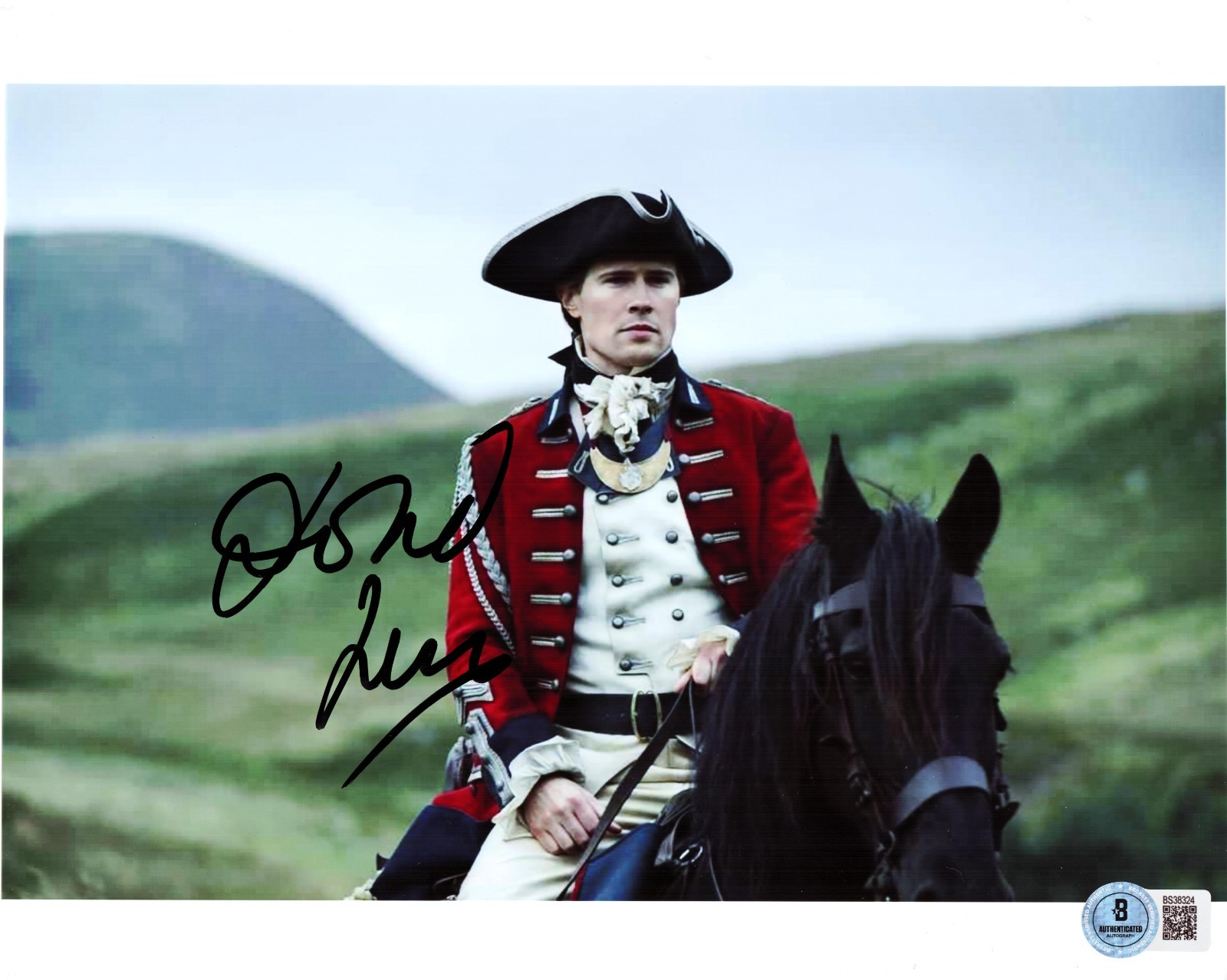 David Berry Signed Outlander Lord John Grey 8x10 Photo W/Beckett COA BS38324