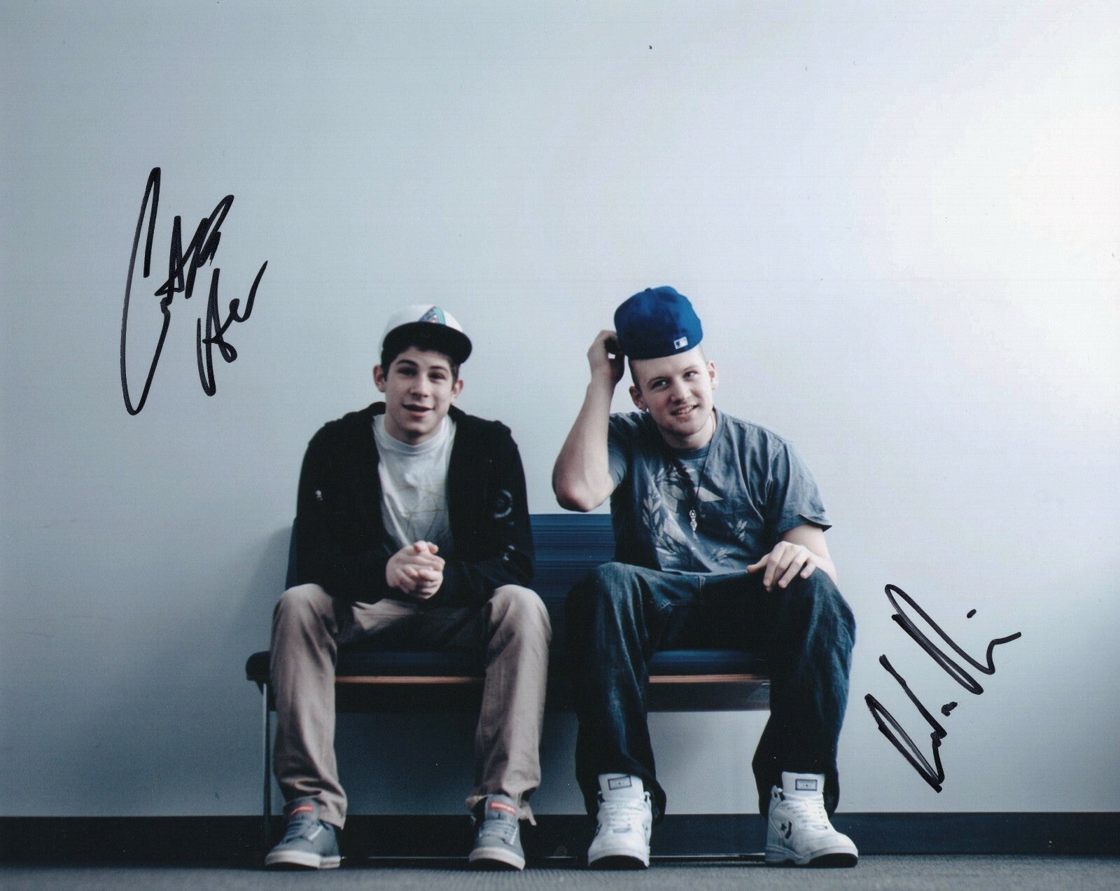 AER  Group The Bright Side David Carter  Signed 8x10 Photo w/COA  #2  