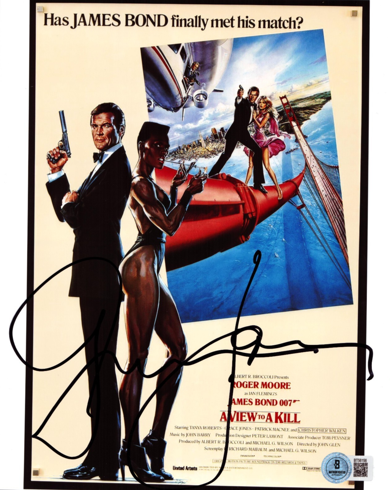 Grace Jones Signed James Bond 007 View To Kill 8x10 Photo W/Beckett COA BT56156