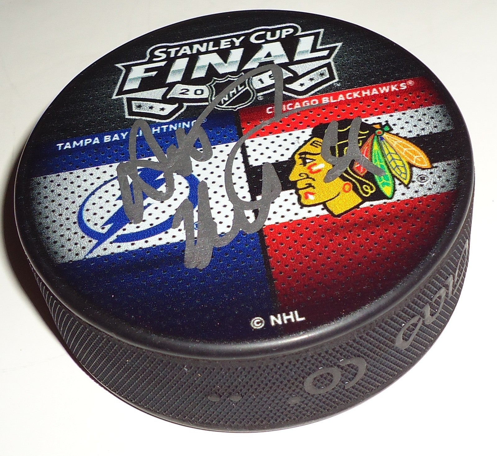 Antti Raanta signed 2015 Chicago Blackhawks vs Lighting finals puck w/coa