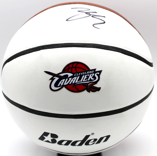 Lonzo Ball Signed Cleveland Cavaliers Logo Basketball W/Beckett BAS COA BU41292