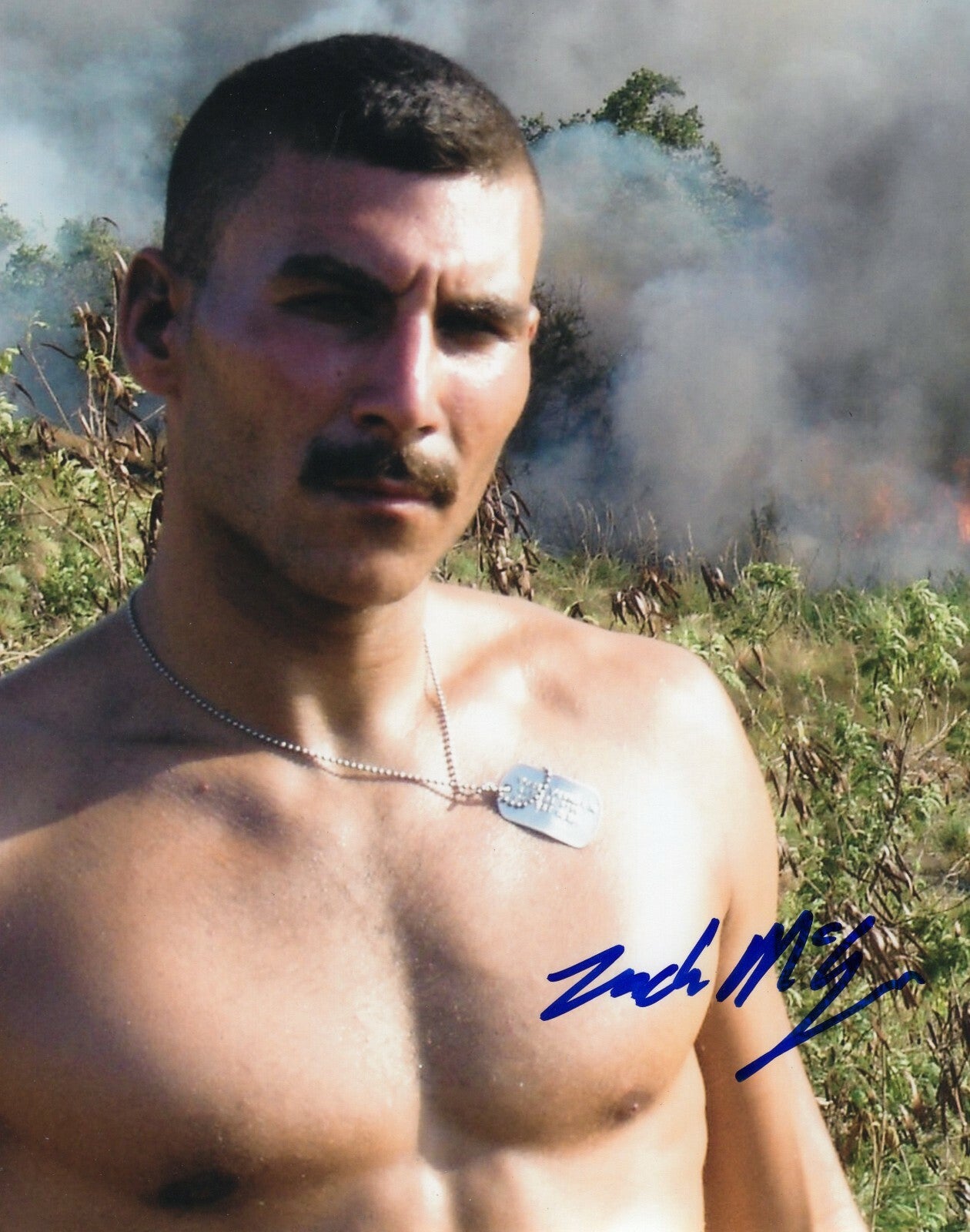 Zach McGowan Signed 8x10 Photo w/COA Shameless Black Sails CSI Miami 