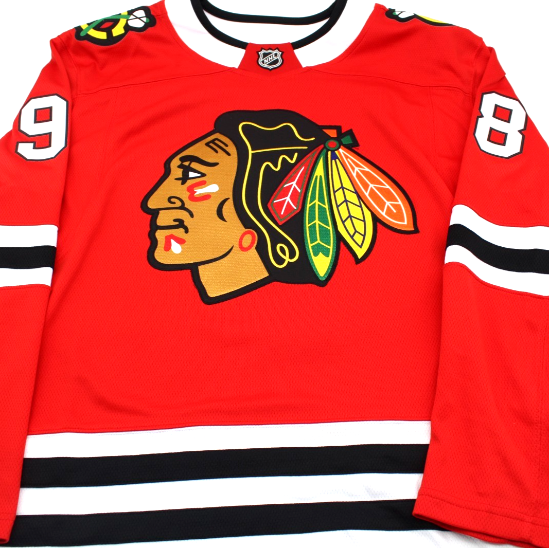 Connor Bedard Signed Chicago Blackhawks Hockey Jersey w/Beckett COA AE37099