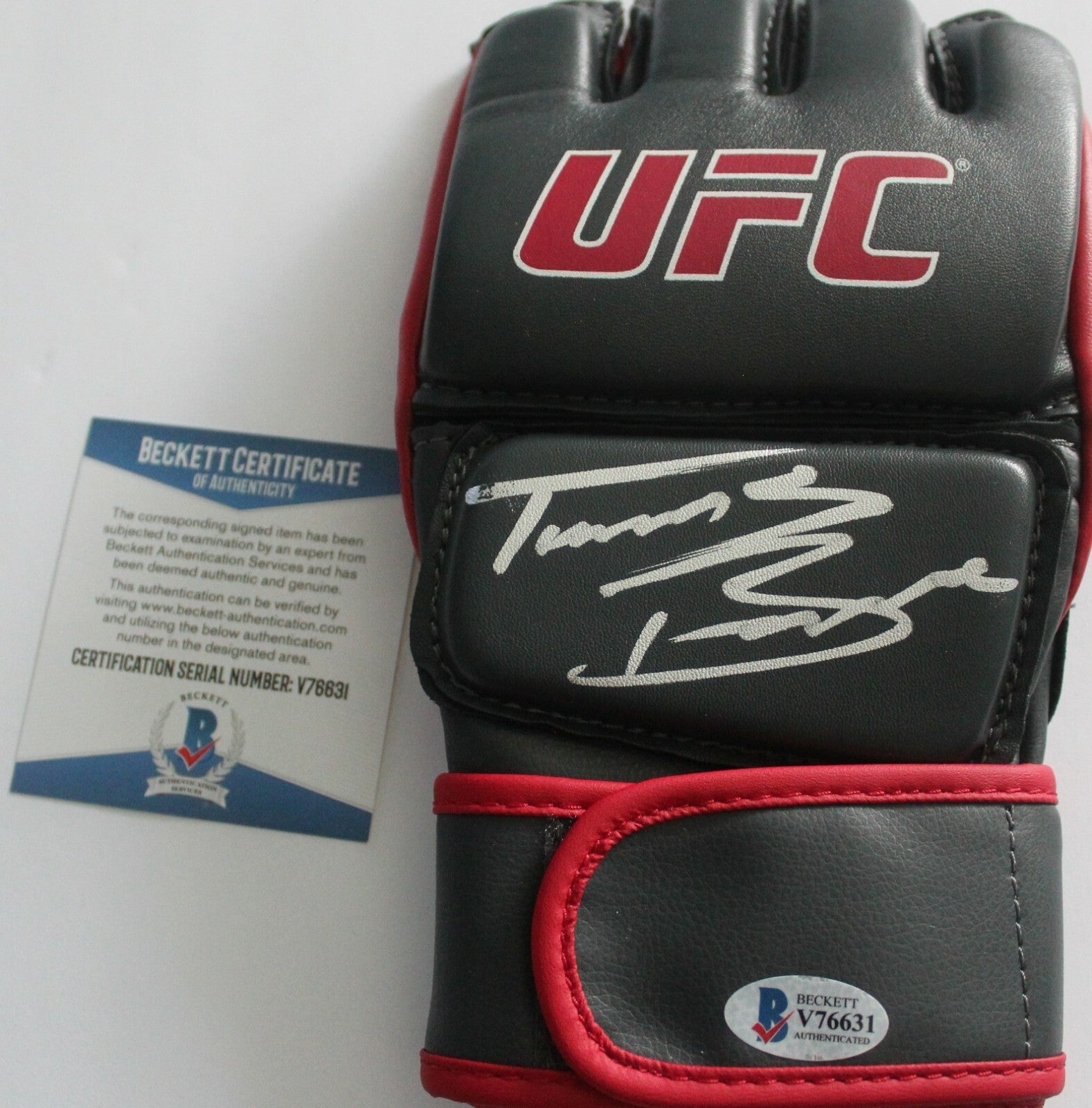 Travis Browne Signed UFC Training Glove w/Beckett COA MMA Champion V76631