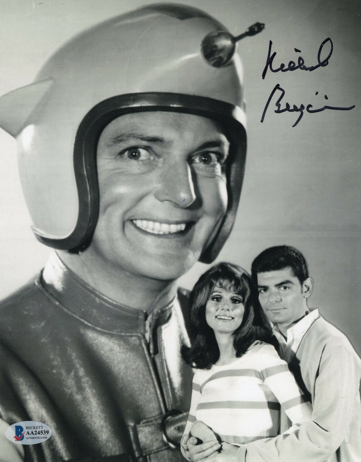 Richard Benjamin My Favorite Year Signed 8x10 Photo w/Beckett COA AA24539