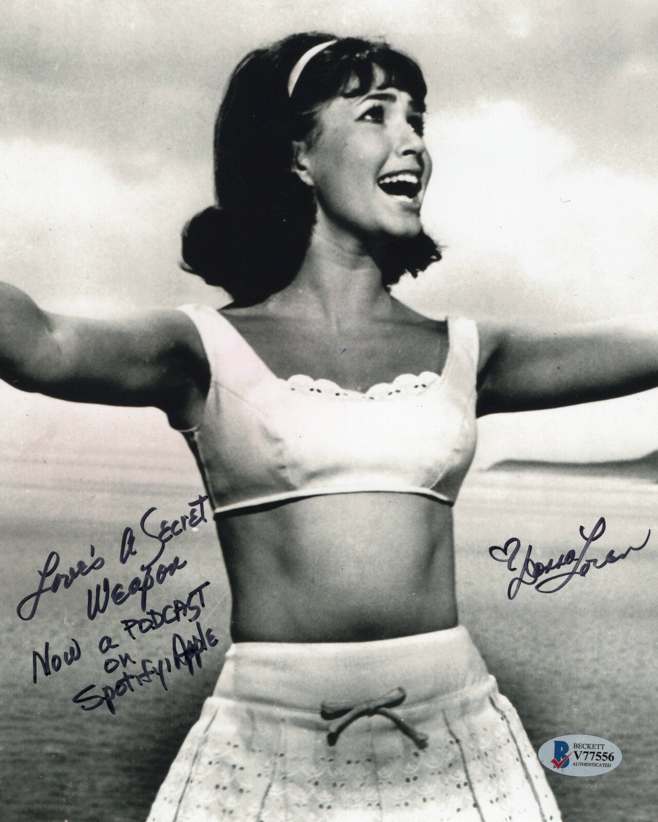 Donna Loren Batman TV Show Signed 8x10 Photo w/Beckett COA V77556