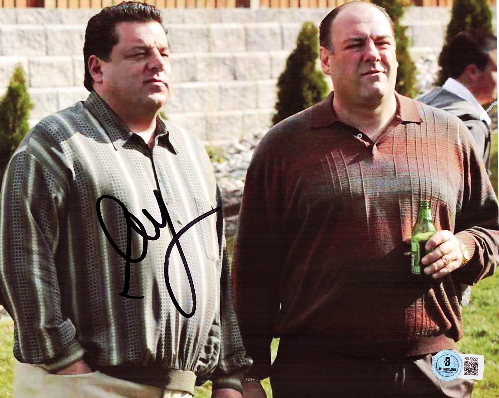 Steve Schirripa Signed Sopranos Bobby Baccala 8x10 Photo w/Beckett COA BU10992