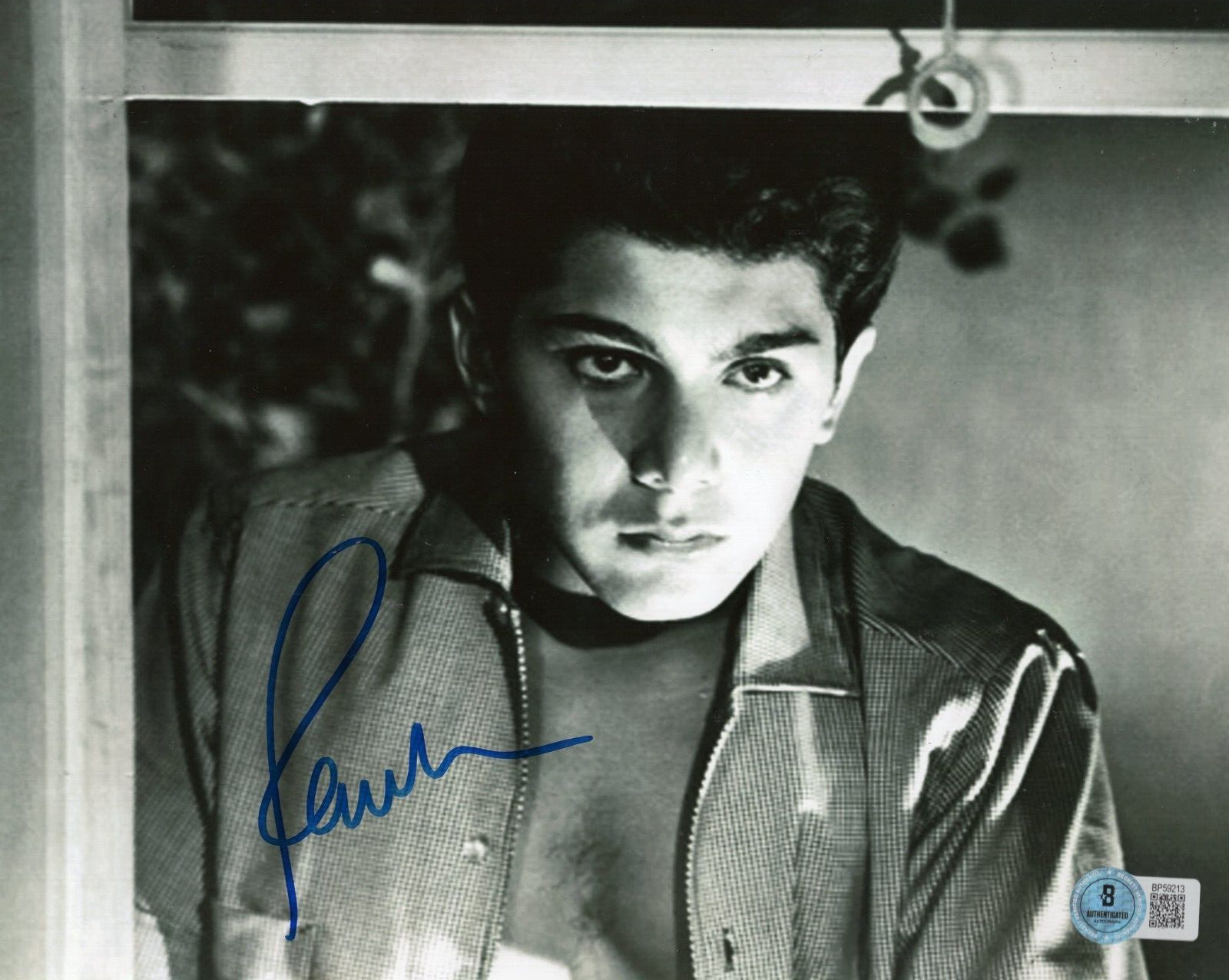Paul Anka Singer Actor Musician Signed 8x10 Photo w/Beckett COA BP59213