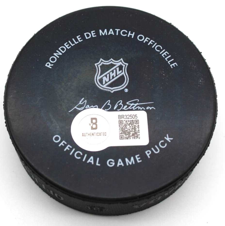 Brock Nelson Signed Islanders Stadium Series Game Puck w/Beckett COA BR32505