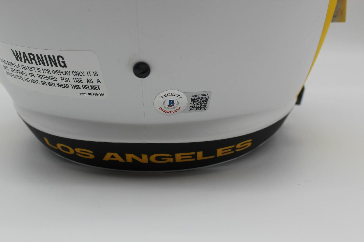 Kurt Warner Signed St. Louis Rams Lunar Full Size Helmet w/Beckett BB41867