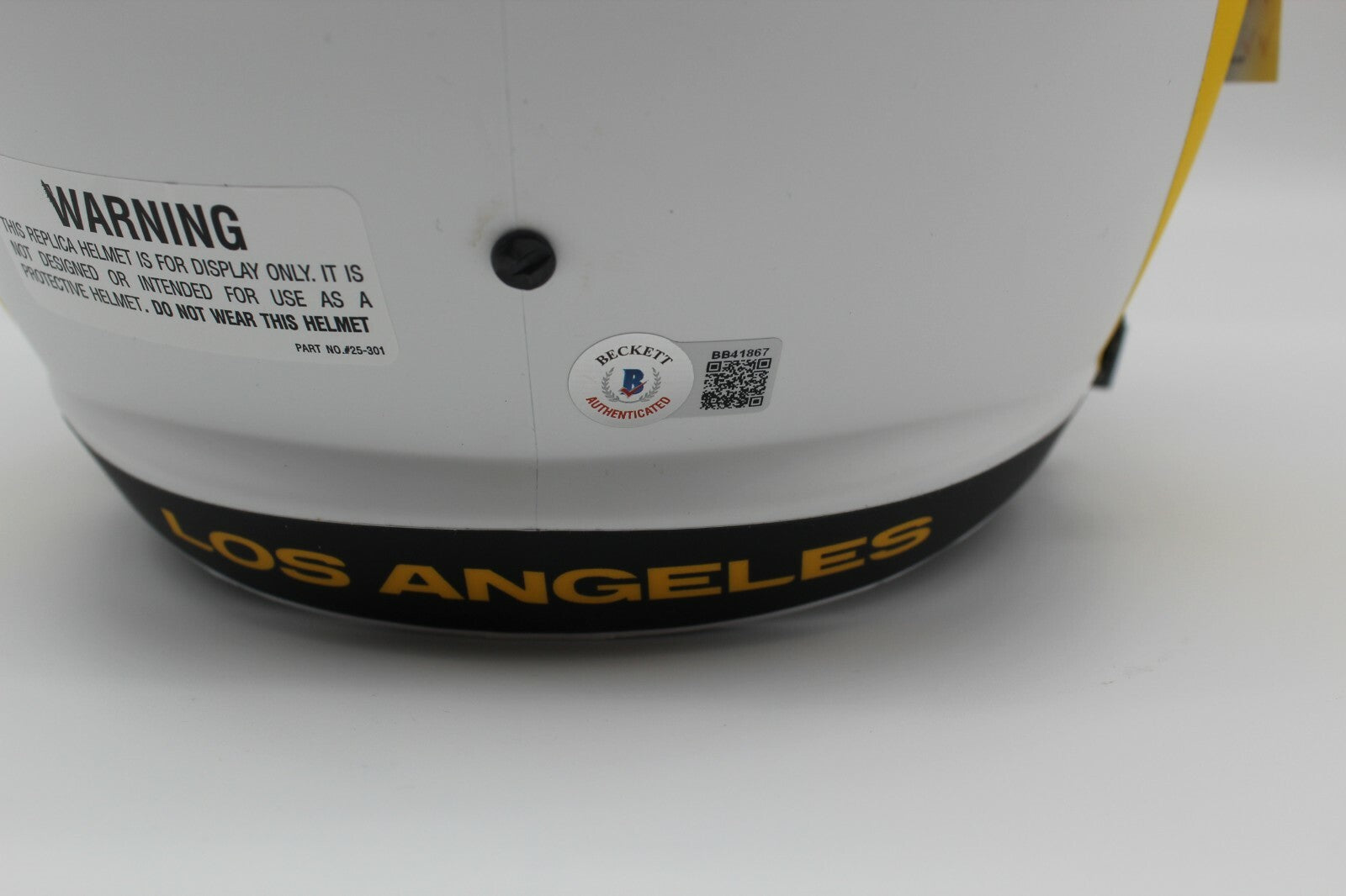 Kurt Warner Signed St. Louis Rams Lunar Full Size Helmet w/Beckett BB41867