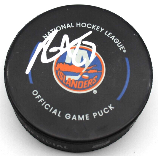 Anders Lee Signed New York Islander Official Game Puck w/Beckett COA BR32508