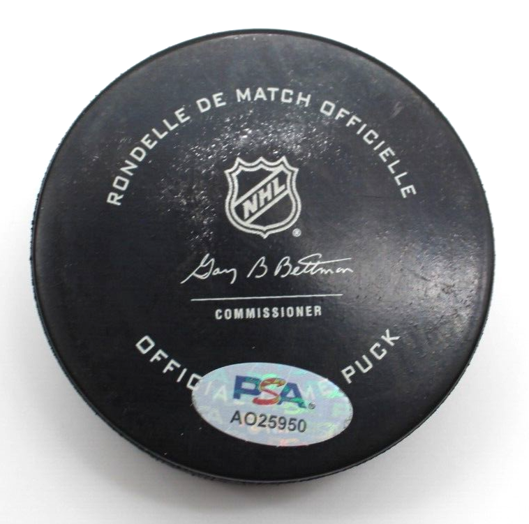 Sacha Boisvert Signed Chicago Blackhawks Game Hockey Puck w/PSA DNA AO25950