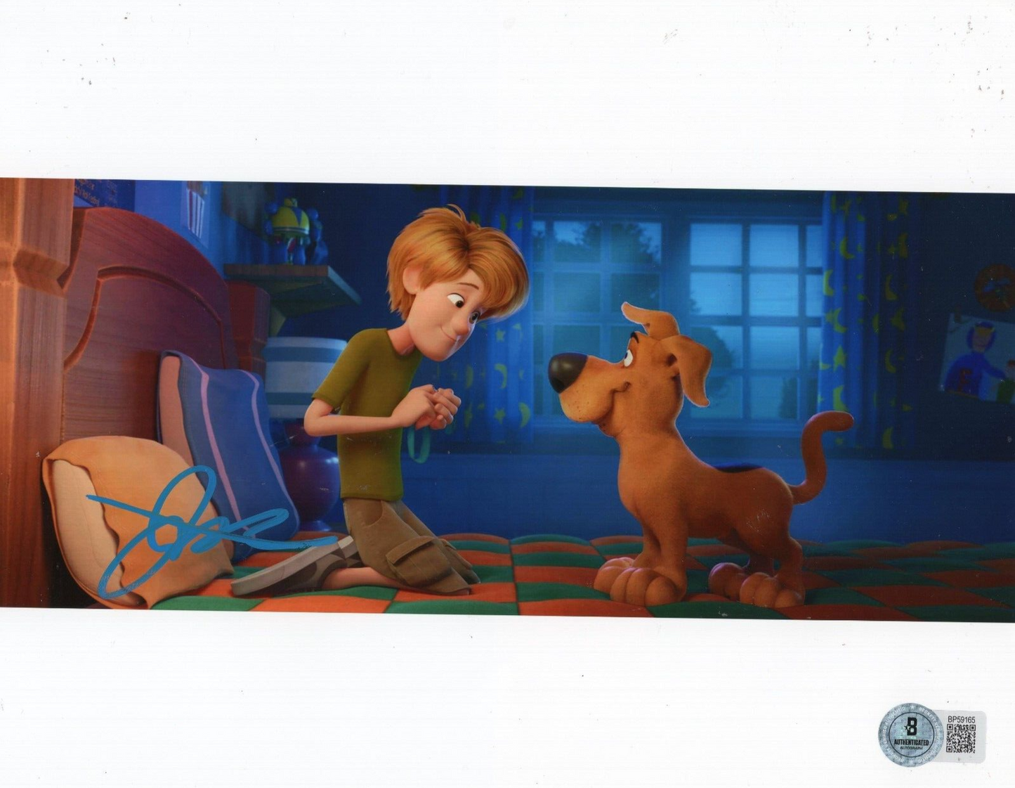 Iain Armitage Sccoby Doo Scoob! Shaggy Signed 8x10 Photo w/Beckett COA BP59165