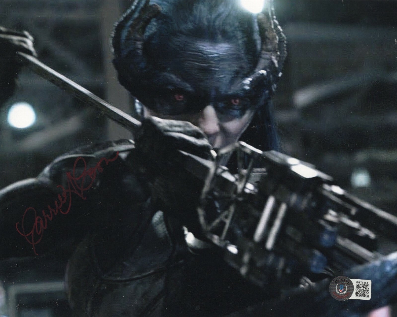 Carrie Coon Signed Avengers Proxima Midnight 8x10 Photo w/Beckett COA BB76851
