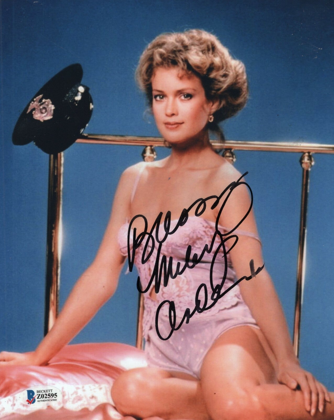 Melody Anderson Signed Flash Gordon Firewalker 8x10 Photo w/Beckett COA Z02595