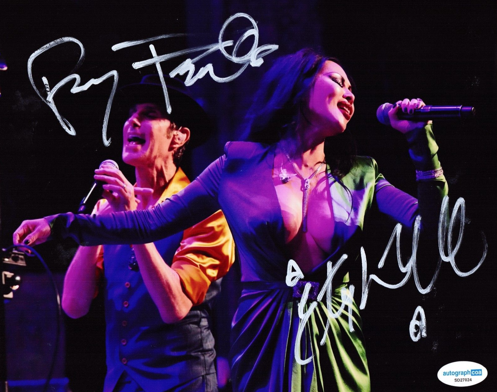 Perry Farrell Etty Lau Farrell Signed 8x10 Photo Janes Addiction w/ACOA SD27024