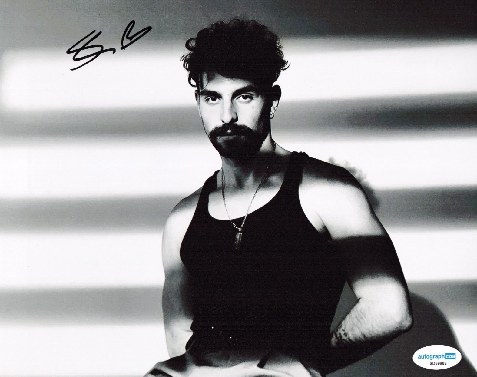 Saint Levant Very Few Friends Signed 8x10 Photo w/Autograph COA ACOA SD59982