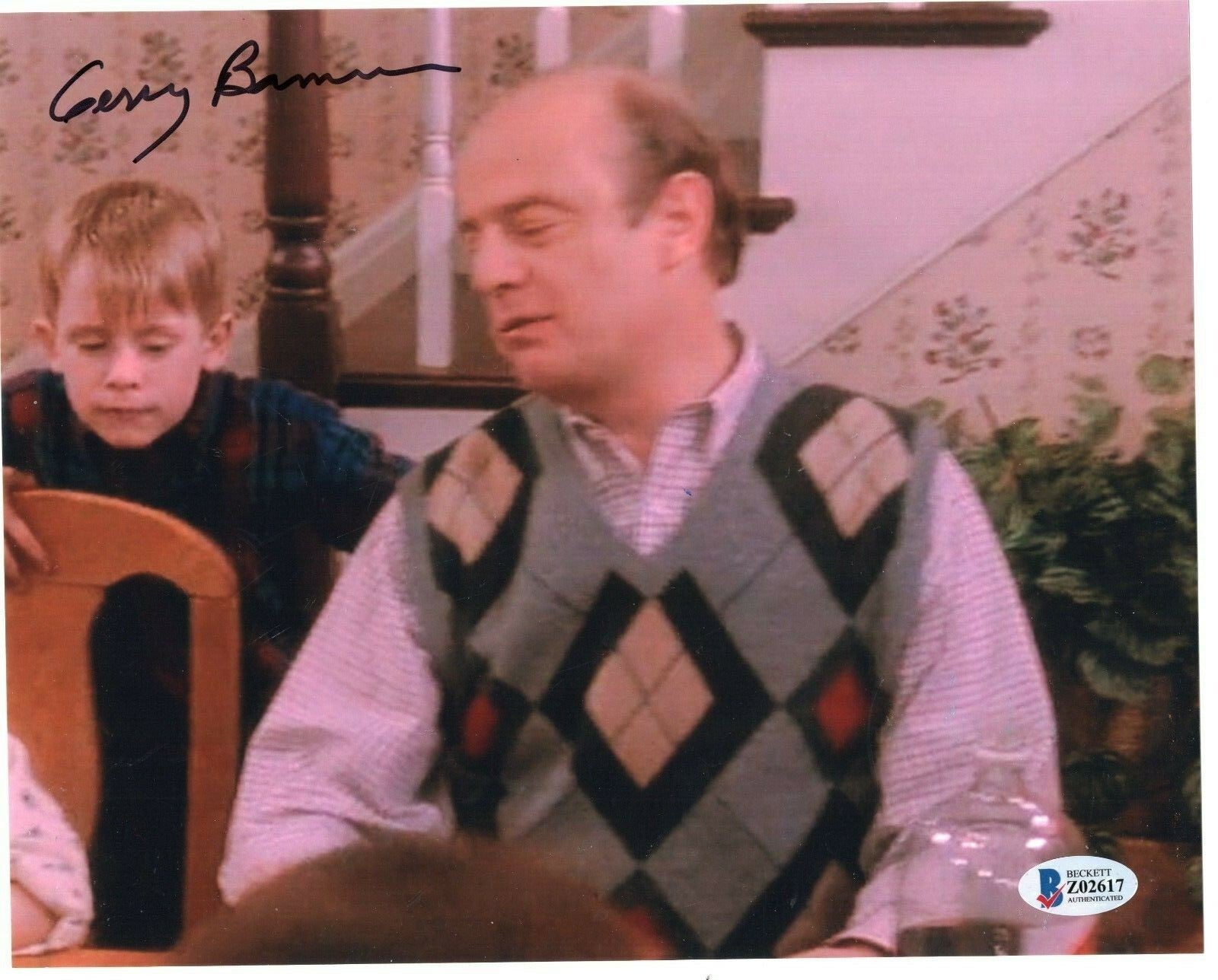 Gerry Bamman Signed Home Alone Uncle Frank 8x10 Photo w/Beckett COA Z02617