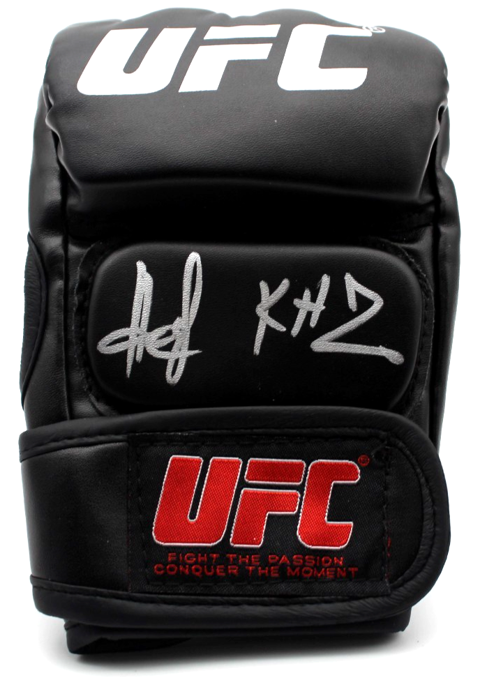 Alibi Idiris Signed UFC Training Glove MMA w/Beckett COA BAS BT56303