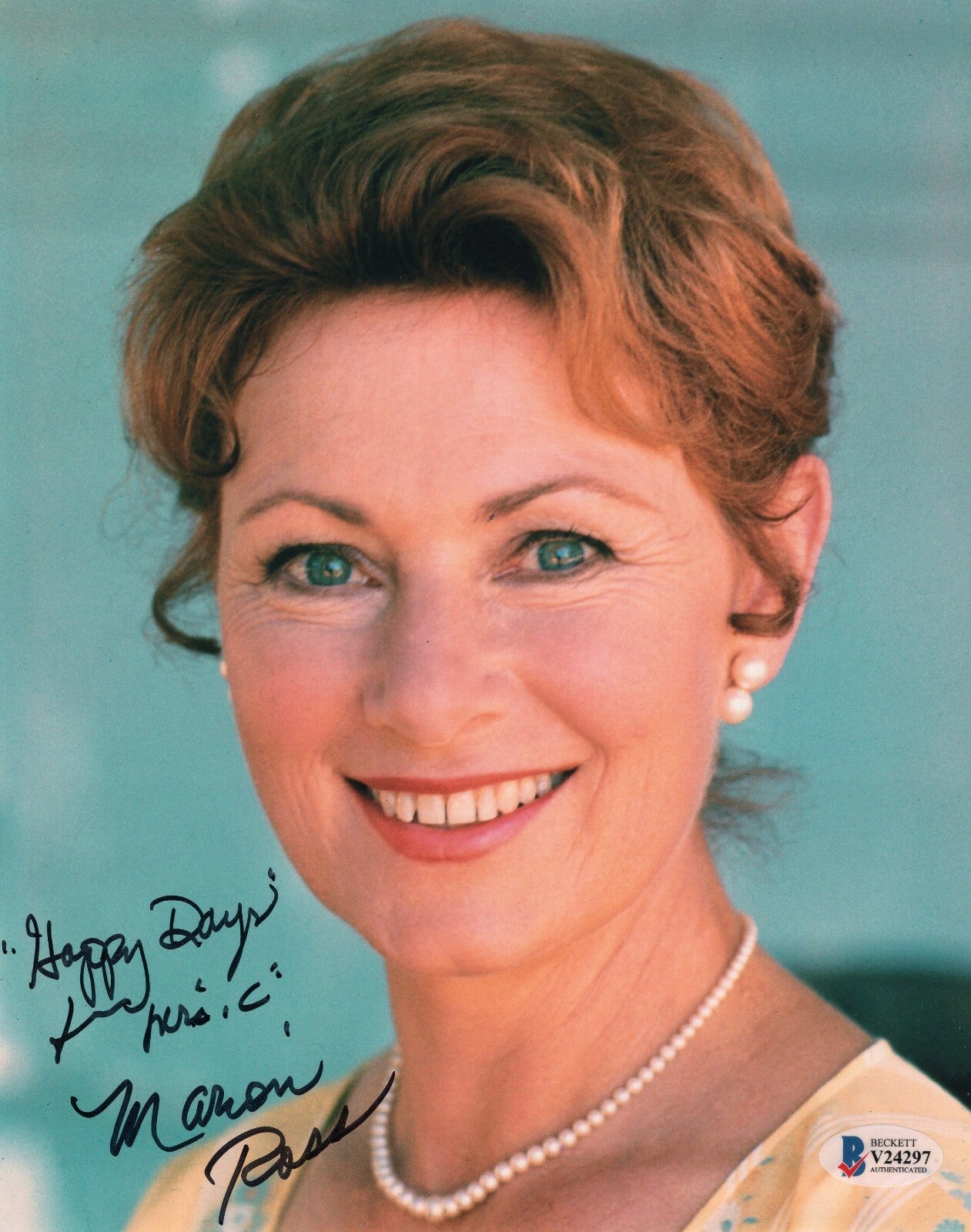 Marion Ross Signed Happy Days Mr's Cunningham 8x10 Photo w/Beckett COA V24297