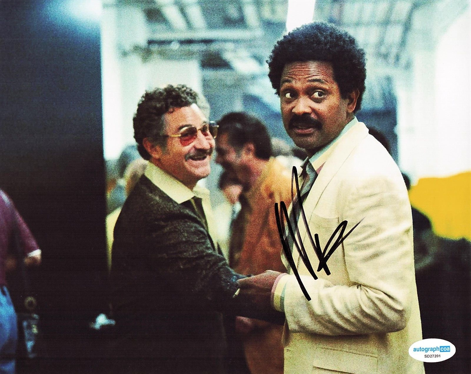 Mike Epps Signed Winning Time Rise of The Lakers Movie 8x10 Photo w/ACOA SD27201