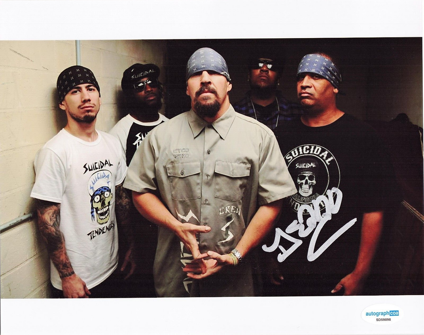 Dean Pleasants Suicidal Tendencies Signed 8x10 Photo w/ACOA SD59898