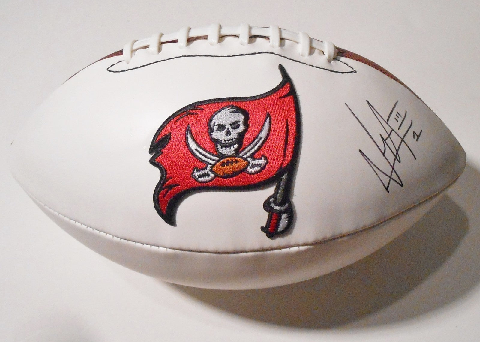 Vernon Hargreaves III Signed Tampa Bay Bucaneers Logo Football w/COA