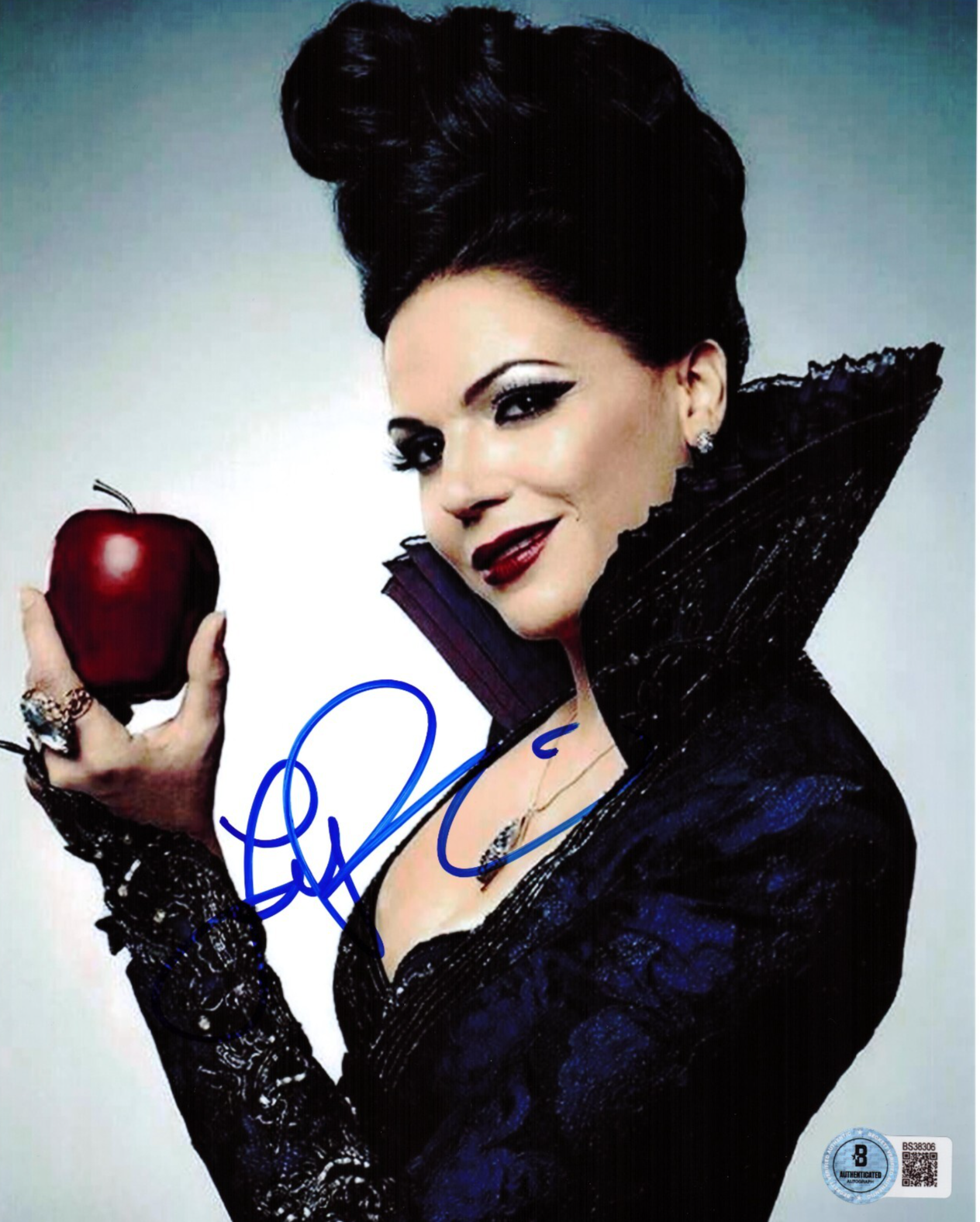 Lana Parrilla Signed Evil Queen Once Upon a Time 8x10 Photo W/Beckett BS38305