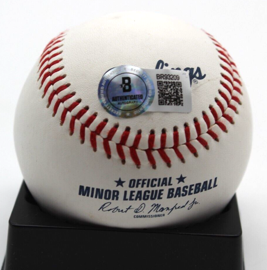 Matt Shaw Signed Official Minor League Baseball Chicago Cubs w/Beckett BR93209
