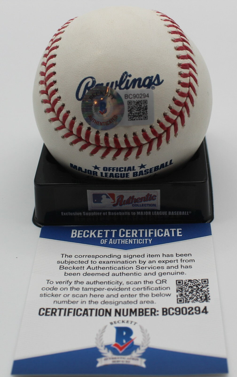 D'Shawn Knowles Signed Official MLB Baseball w/Beckett COA BC90331 Angels