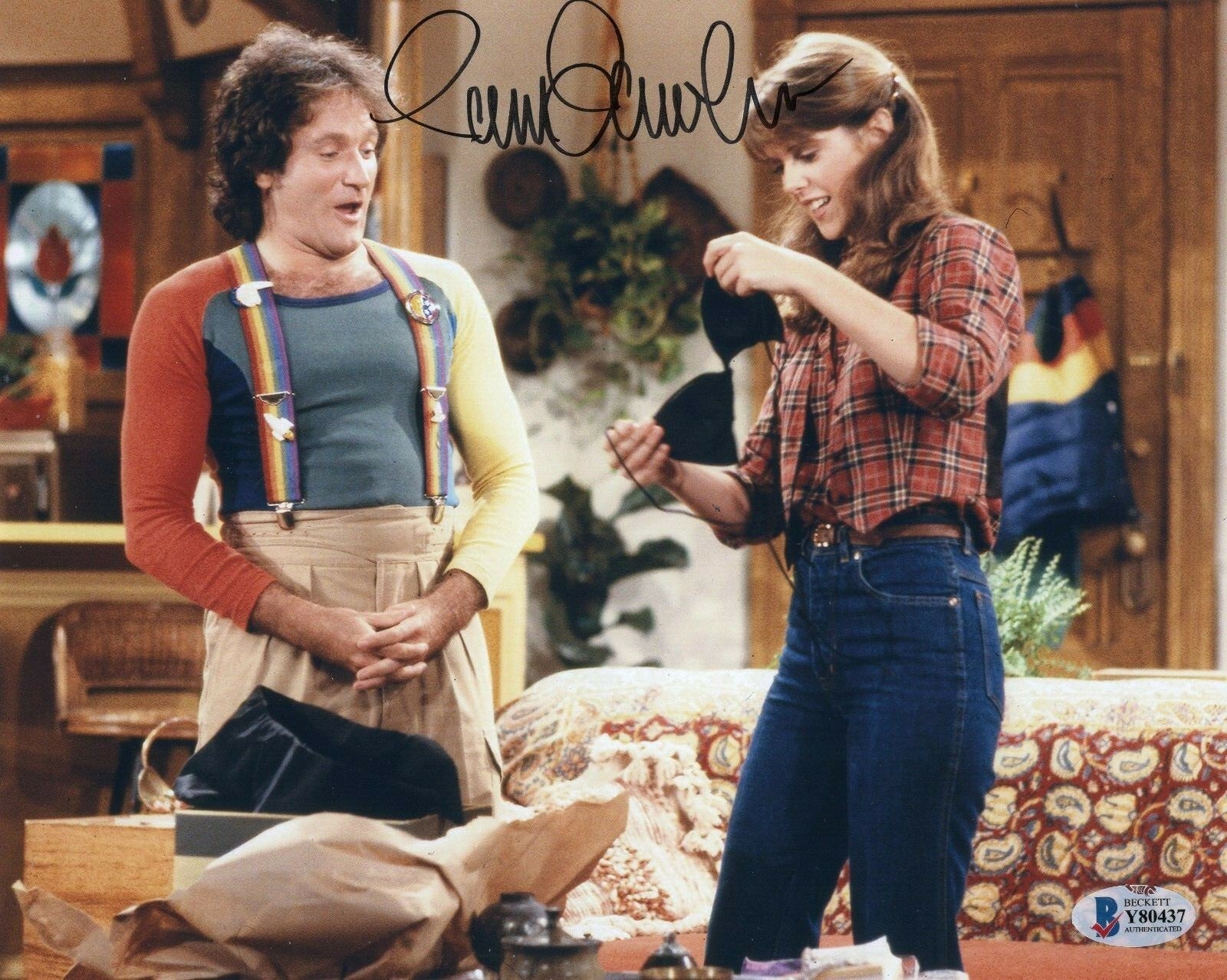 Pam Dawber Signed 8x10 Photo Mork & Mindy TV Show w/Beckett COA Y80437