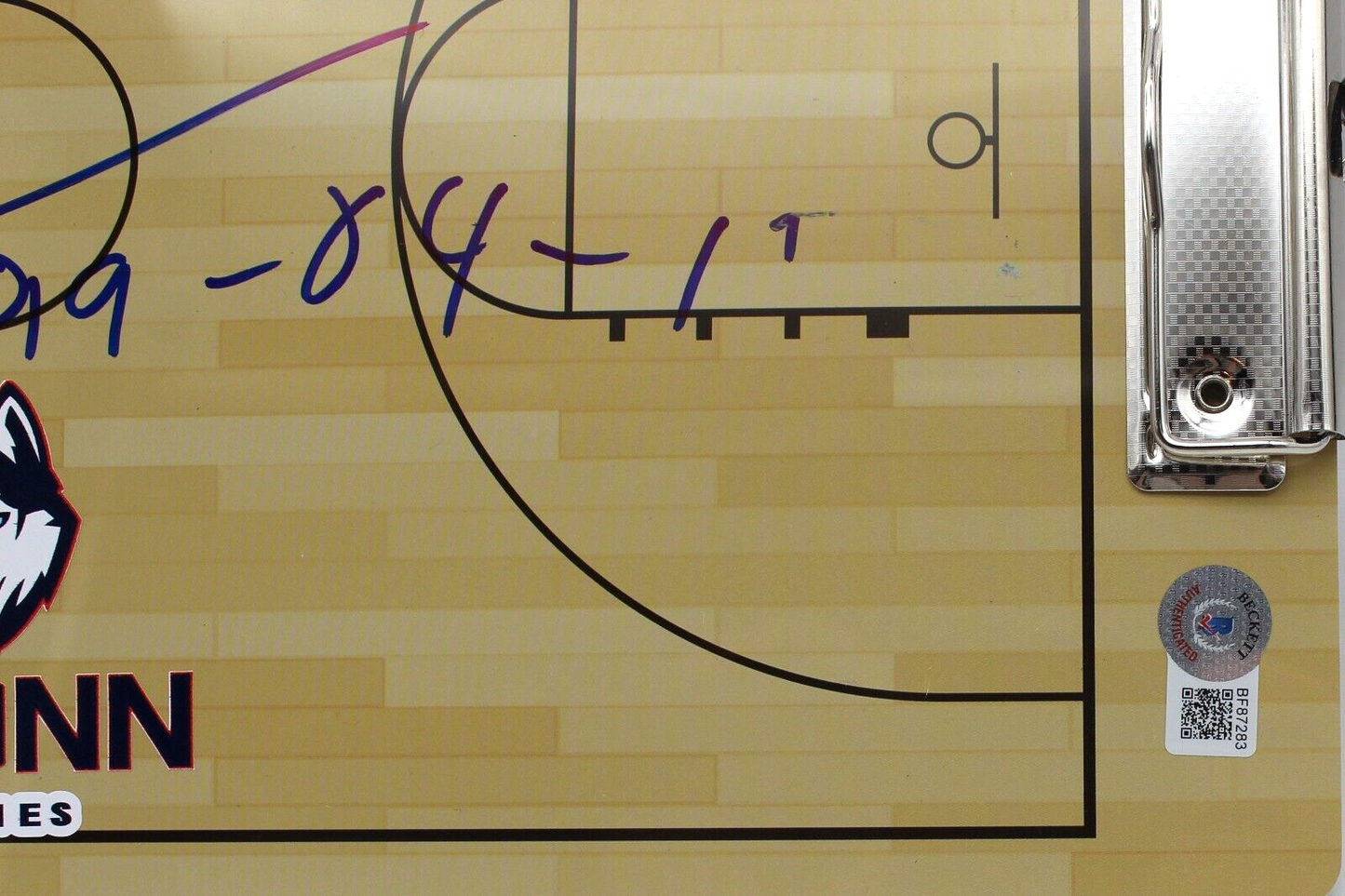 Jim Calhoun Signed UCONN Huskies Clipboard/Play w/Beckett COA BF87283