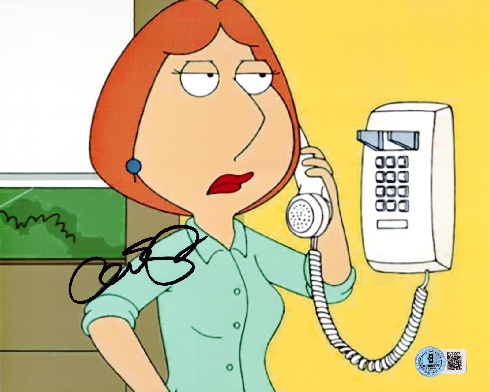 Alex Borstein Signed Family Guy TV Show Lois 8x10 Photo w/Beckett BAS BV13097