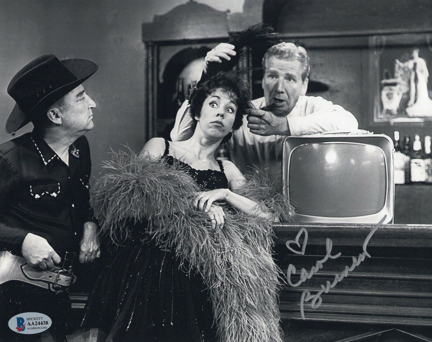 Carol Burnett Show Annie Signed 8x10 Photo w/Beckett COA AA24438 BAS