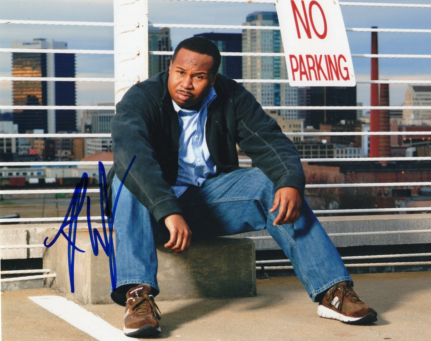 Roy Wood Jr. Signed 8x10 Photo w/COA Comedian  Daily Show With Trevor Noah 