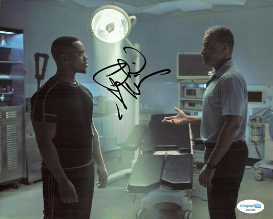 Phil Morris Signed Doom Patrol Silas Stone 8x10 Photo w/ACOA SD27305