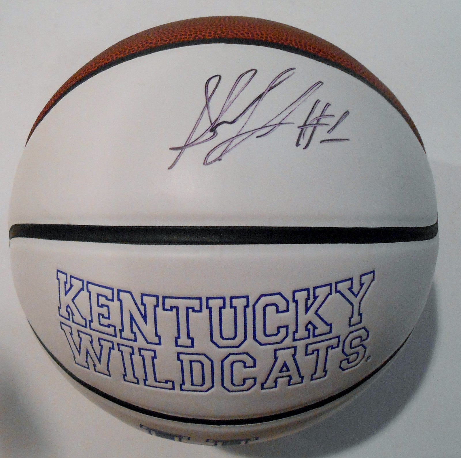 Skal Labissiere Signed Kentucky Wildcats Logo Basketball w/JSA COA SD08609
