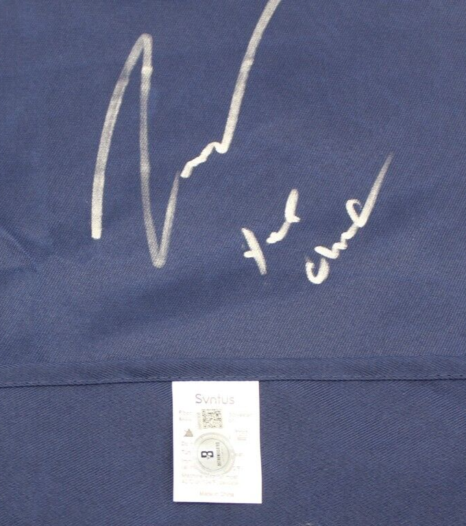Jeremy Allen White The Bear Signed Chef Apron Carmy w/Beckett COA BM50308