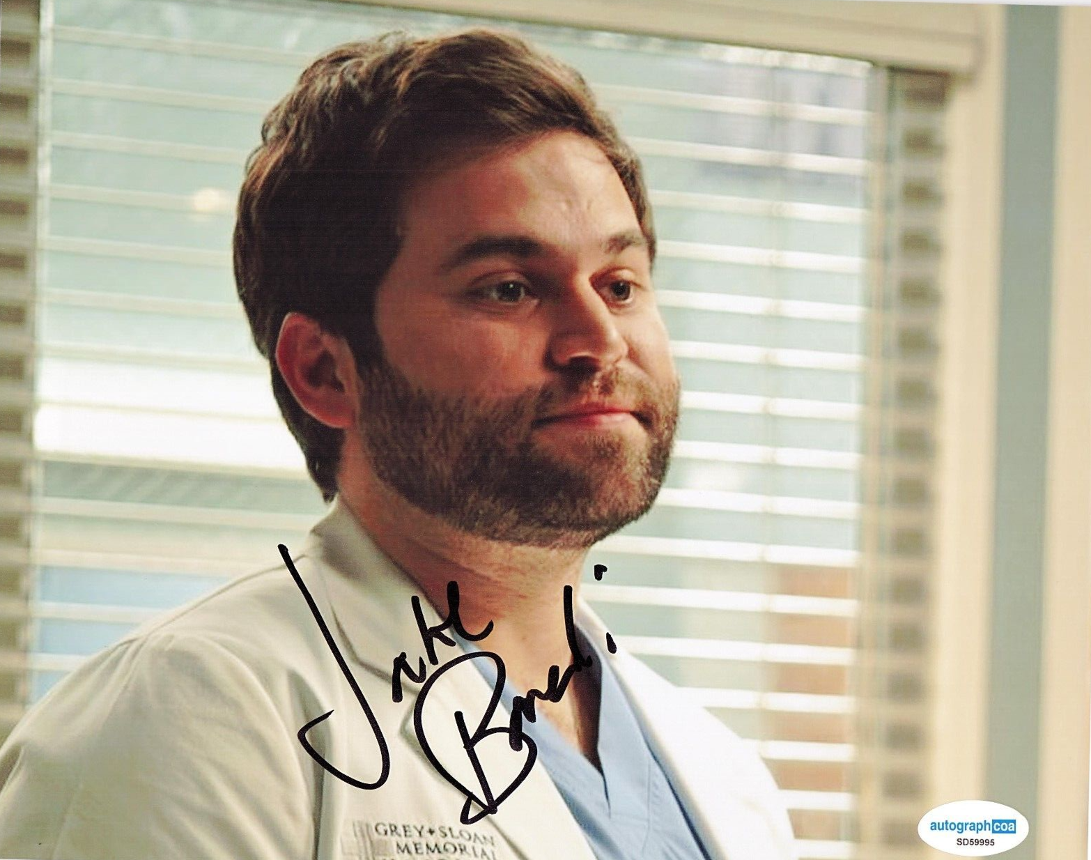 Jake Borelli Grey's Anatomy Dr. Levi Schmitt Signed 8x10 Photo w/ACOA SD59995