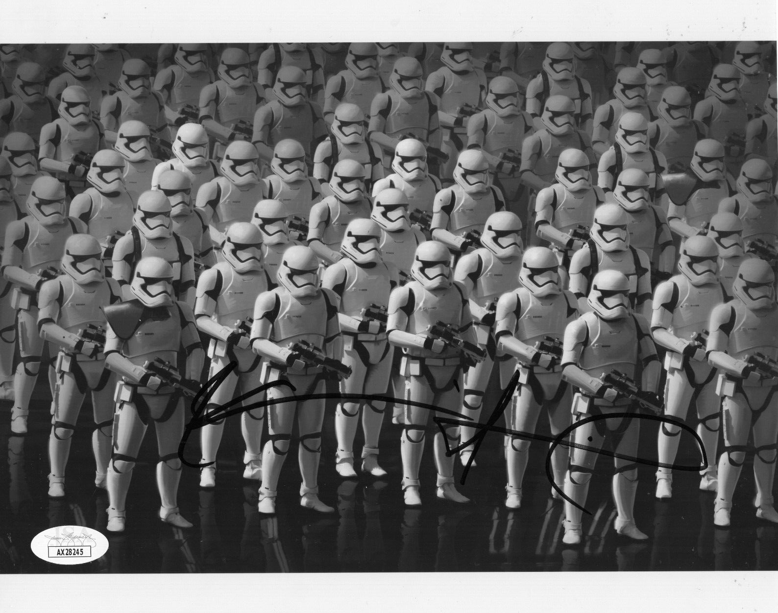 Kevin Smith Star Wars Stormtrooper Signed 8x10 Photo w/JSA COA AX28245