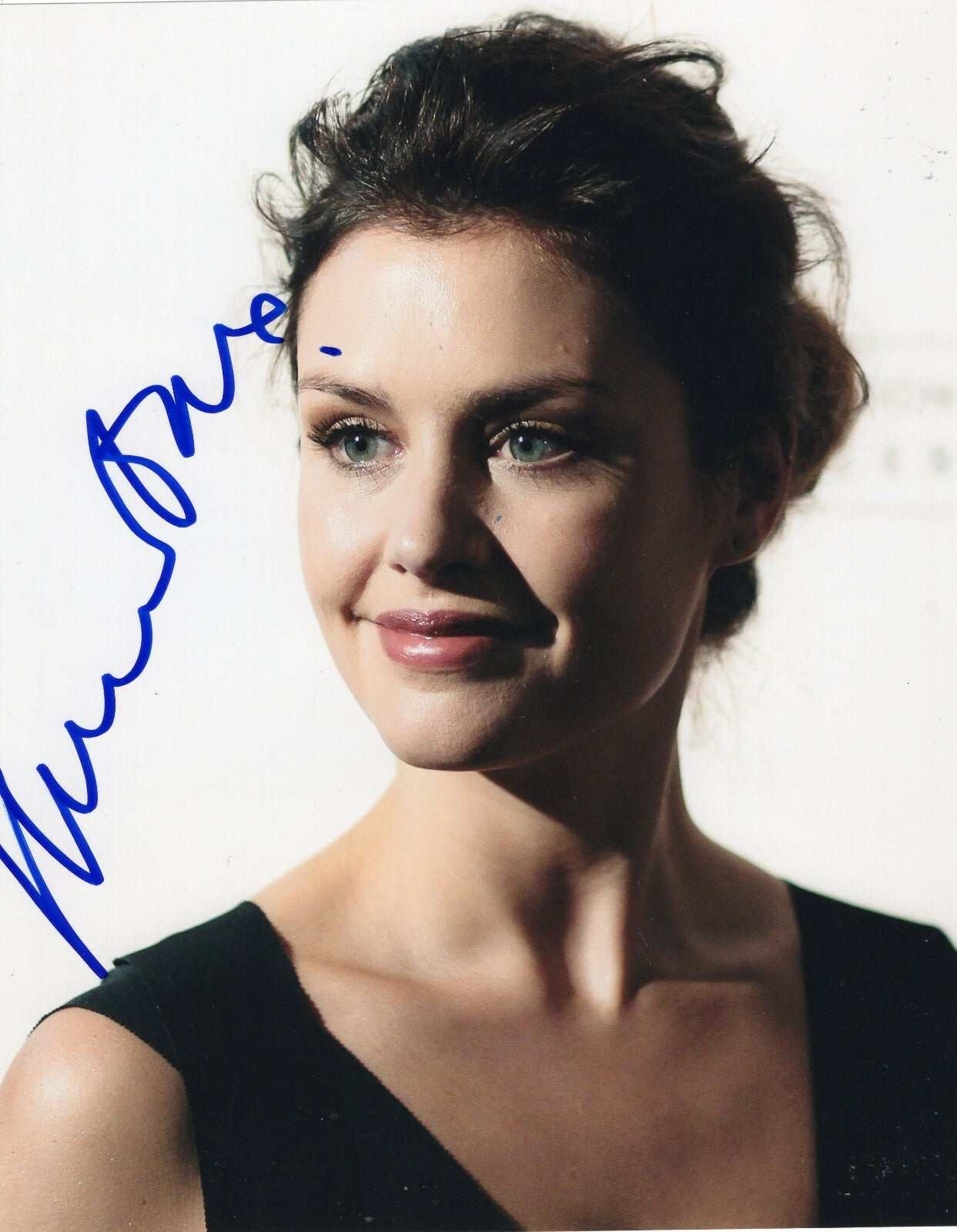 Hannah Ware Signed 8x10 Photo w/COA Actress Emma Kane Boss Betrayal 