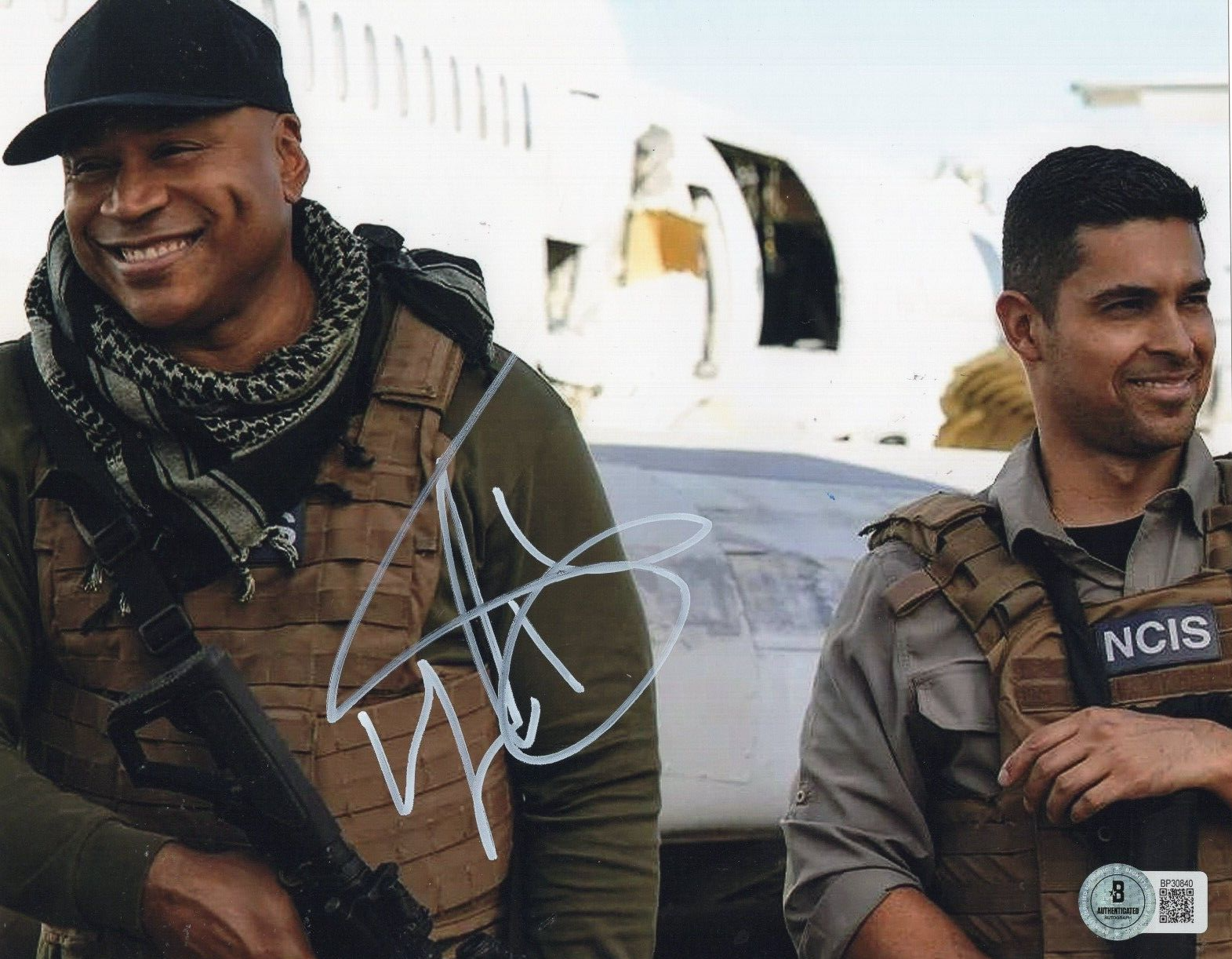 LL Cool J NCIS Sam Hanna L.L. Signed 8x10 Photo w/Beckett COA BP30840