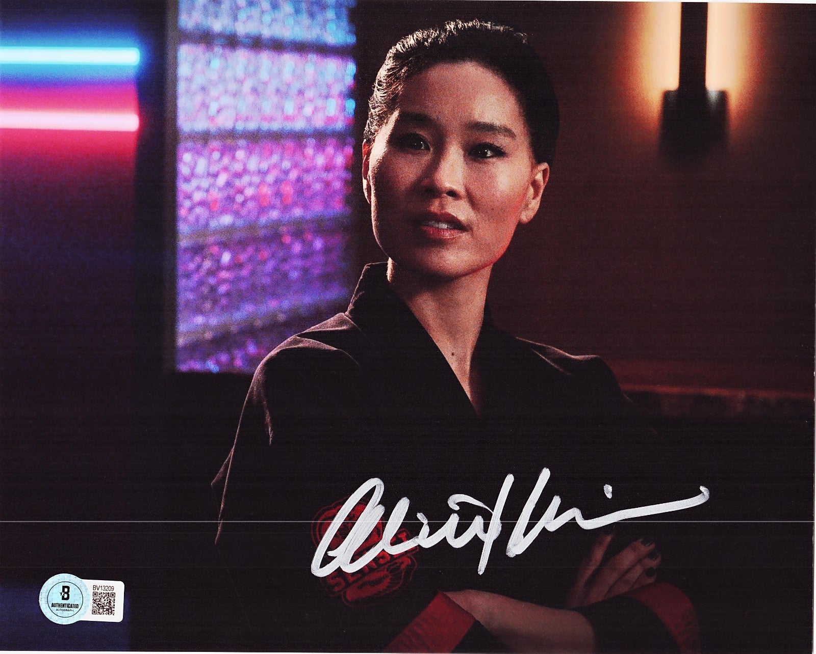 Alicia Hannah-Kim Signed Cobra Kai Kim Da-Eun 8x10 Photo w/Beckett BAS BV13209